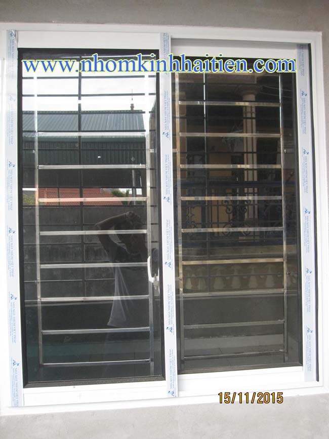 img1449109946cua-viet-phap-3.jpg