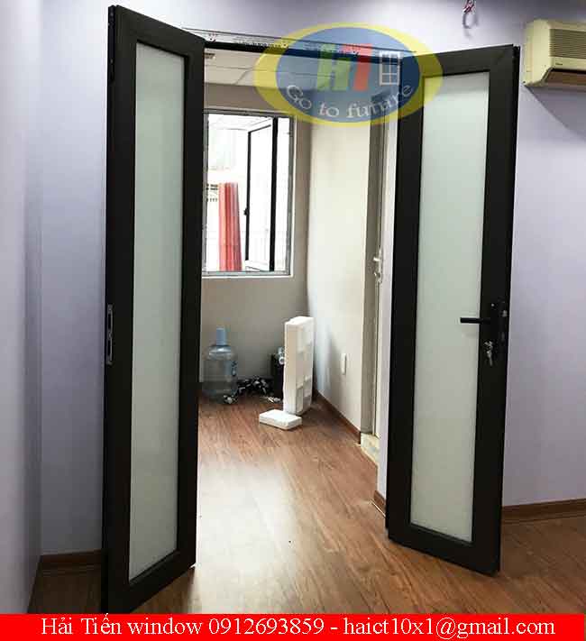 cửa đi nhôm việt pháp hệ 4500 đẹp