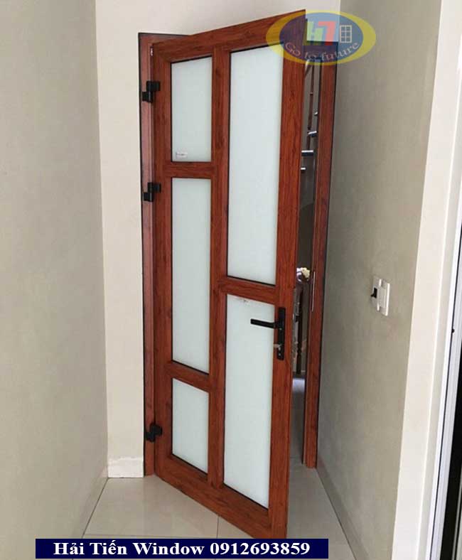 Cửa nhôm màu vân gỗ 1 cánh đẹp làm cửa thông phòng